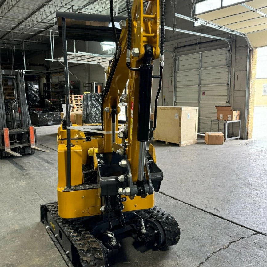 AGT H15 1.5-Ton Mini Excavator – 13.5 HP RATO, Pilot Controls