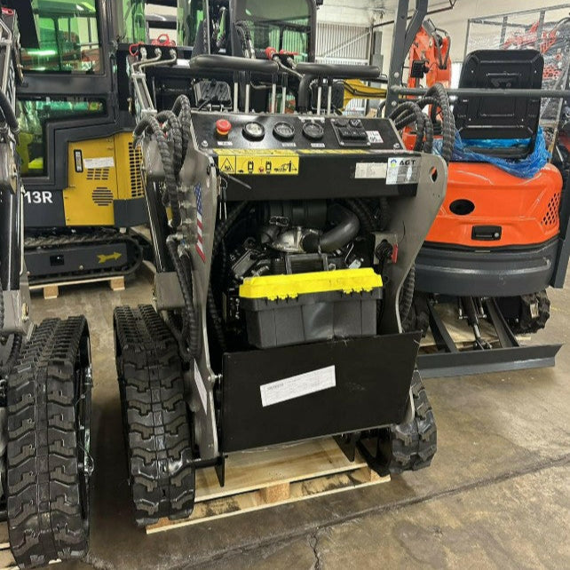AGT CBT23 Stand-On Mini Skid Steer – 23 HP Briggs & Stratton
